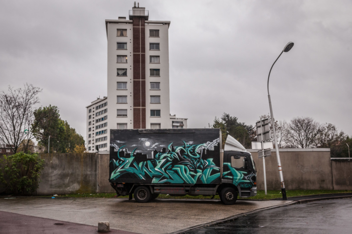 camion_graffiti_street_art_tag_manolo_mylonas_photographie_banlieue_paris_paysage_urbain_humain_seine_saint_denis201